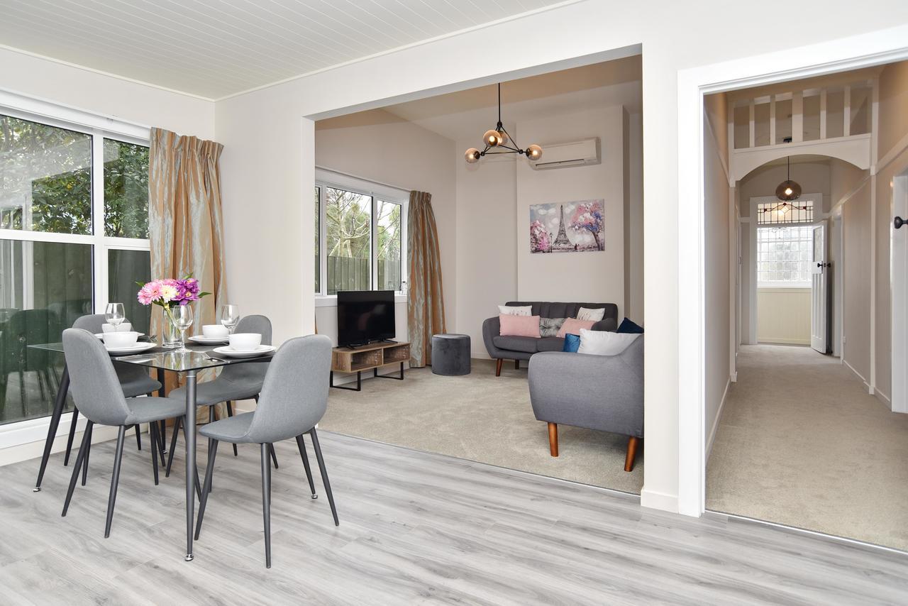 Albemarle Villa - Christchurch Holiday Homes Exteriör bild