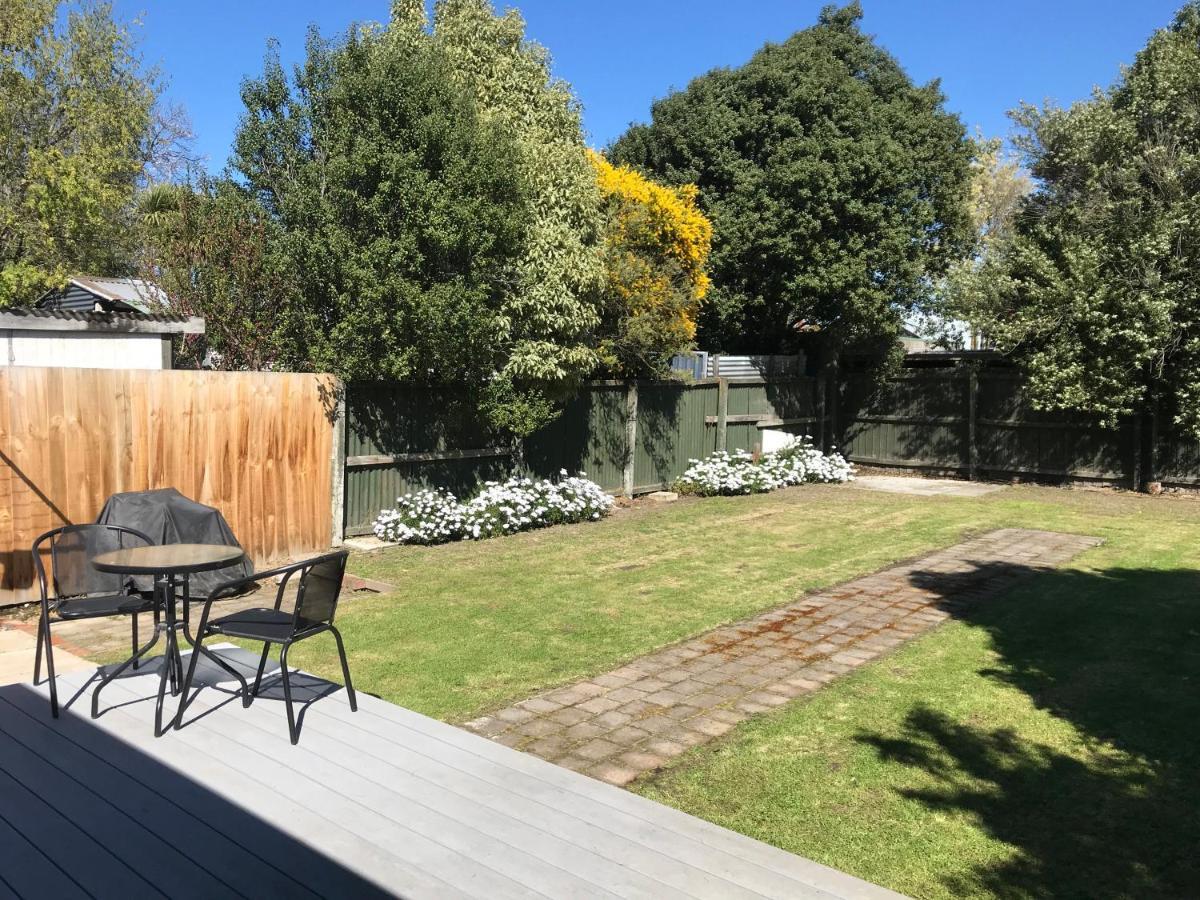 Albemarle Villa - Christchurch Holiday Homes Exteriör bild
